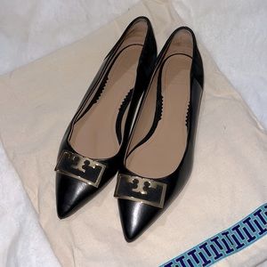 Tory Burch Gigi Pointed Toe Flats - Perfect Black size 7